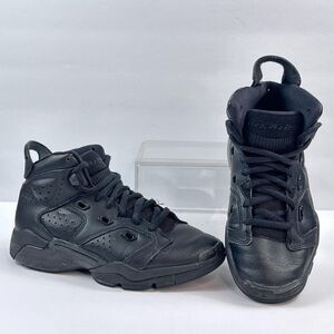 Nike Jordan Basketball Shoes 4.5Y Black Triple Black Sneakers 6-17-23 BG BTS